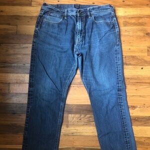 J. Crew . Mens . Size 34 x 30 . Blue Jeans